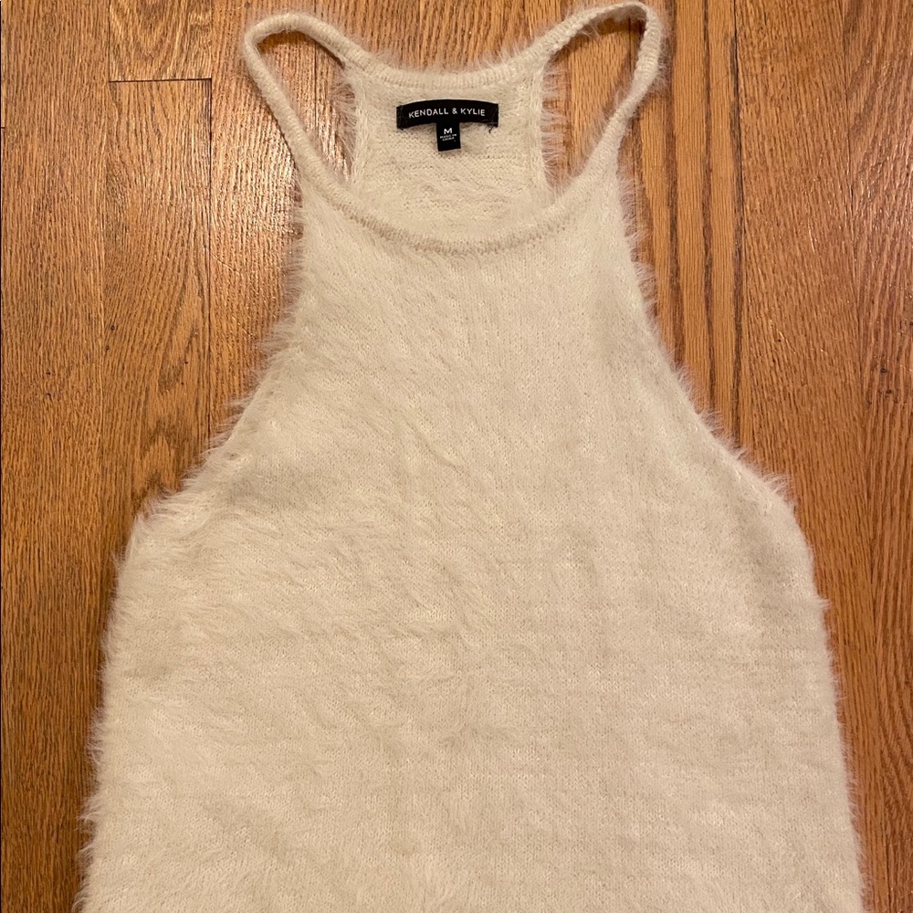 🔥SALE🔥KENDALL & KYLIE FUZZY RACERBACK SWEATER - Picture 2 of 6